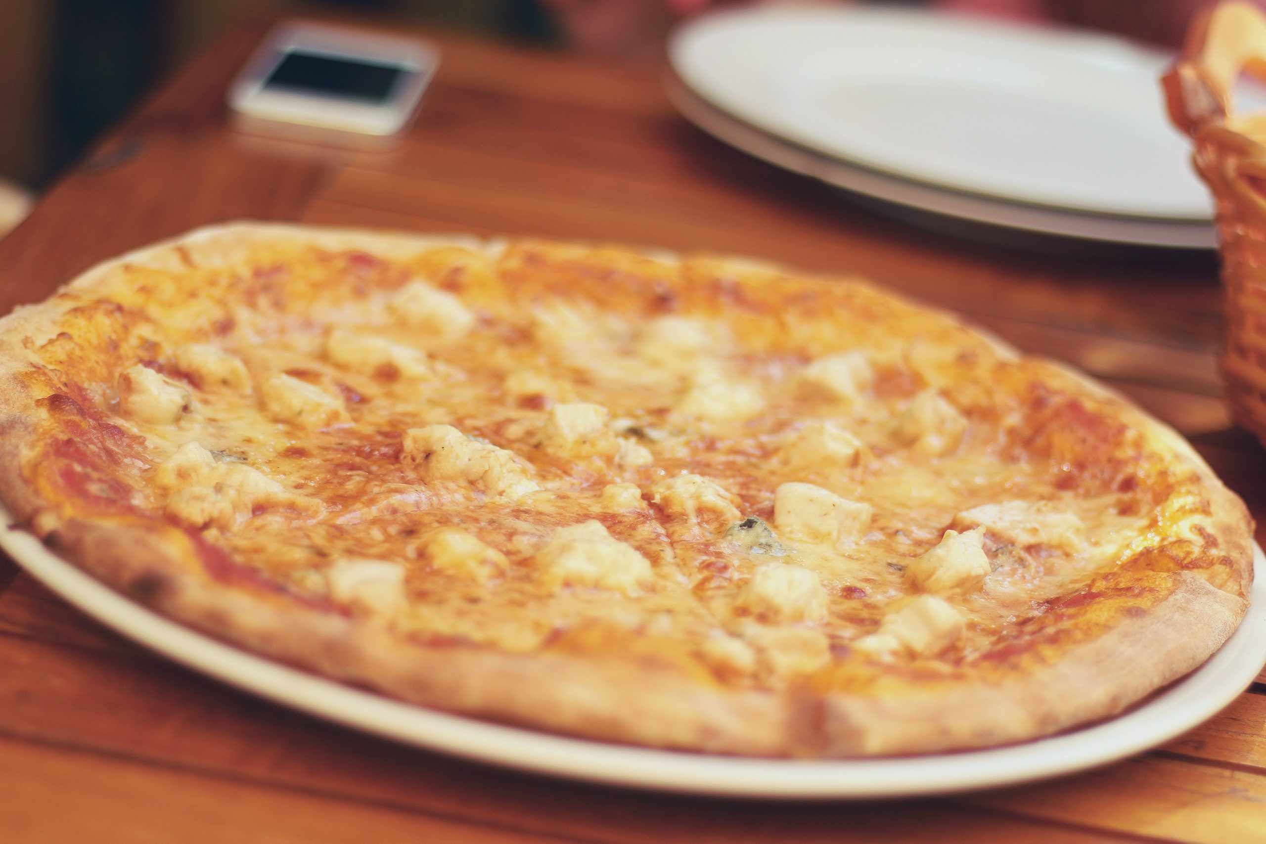 Η πίτσα της τεμπέλας – Έτοιμη μέσα σε λίγα λεπτά