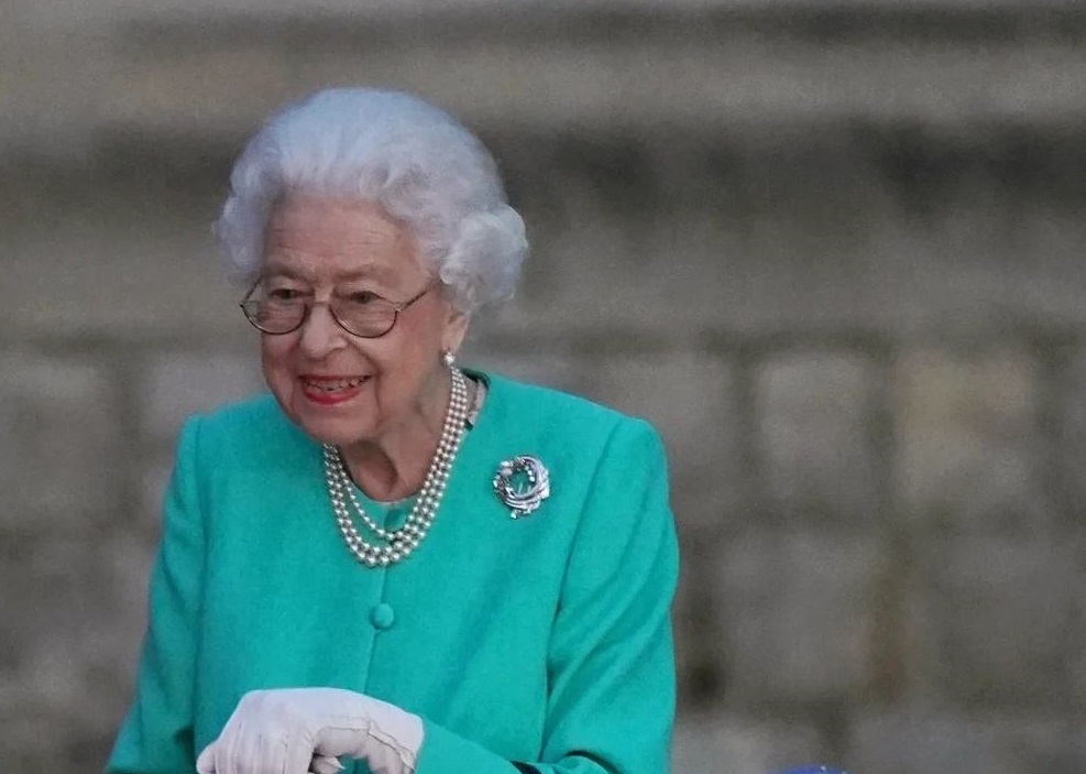 Βασίλισσα Ελισάβετ: Η φωτογραφία που πυροδοτεί νέες ανησυχίες για την υγεία της
