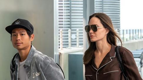 Angelina Jolie: Με τις σατέν πιζάμες της στο αεροδρόμιο