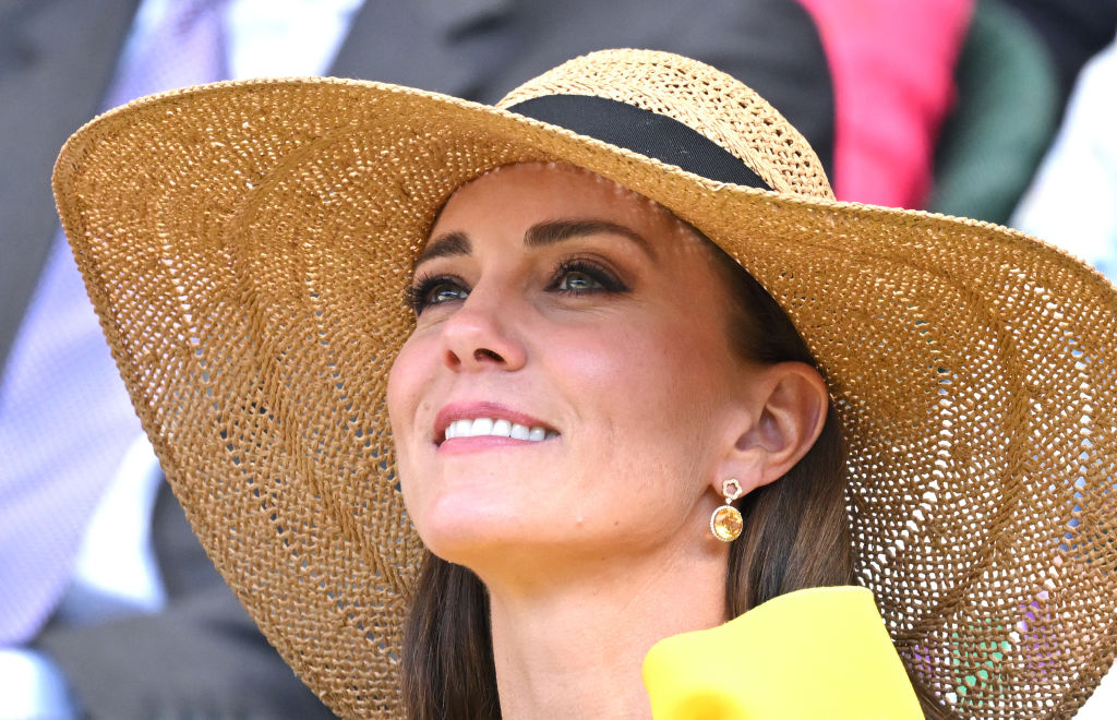 Kate Middleton: Εντυπωσίασε με την εμφάνισή της στον τελικό γυναικών του Wimbledon