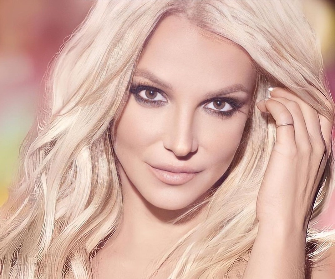 Έτοιμο το βιβλίο της ζωής της Britney Spears - Ο λόγος που θα καθυστερήσει η πολυαναμενόμενη κυκλοφορία του