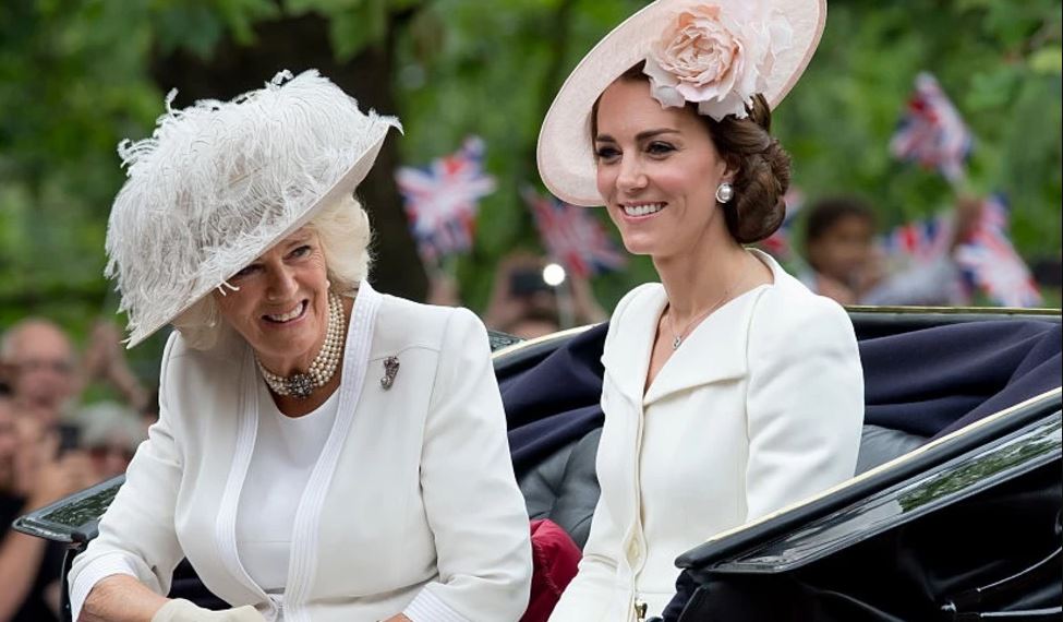 Η Kate Middleton παίρνει τη θέση της πριγκίπισσας Νταϊάνας!