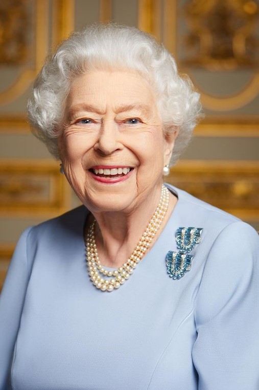 Βασίλισσα Ελισάβετ: Η καρφίτσα στο τελευταίο της πορτρέτο είχε τεράστια συναισθηματική αξία για εκείνη