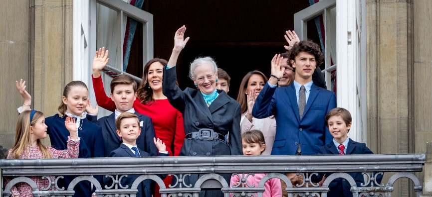 Η βασίλισσα Μαργαρίτα της Δανίας αφαιρεί τους βασιλικούς τίτλους από τα εγγόνια της