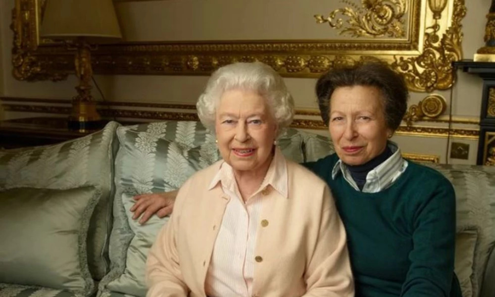 Πριγκίπισσα Άννα: Το εντυπωσιακό κόσμημα της βασίλισσας Ελισάβετ που κληρονόμησε