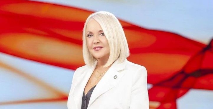Η Ρούλα Κορομηλά μιλάει για το πρόβλημα υγείας της: «Δεν ήθελα να δω κανέναν γιατί ντρεπόμουν»