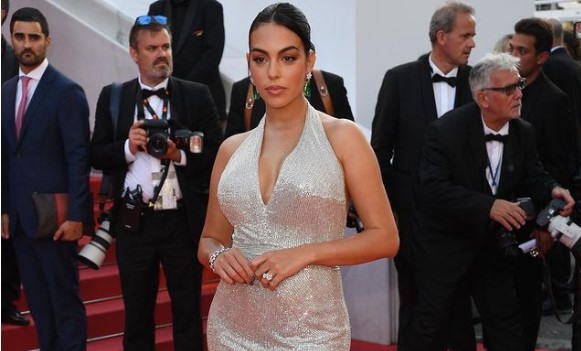 Georgina Rodriguez: Στη νέα red carpet εμφάνισή της όλοι μιλούν για το ίδιο πράγμα