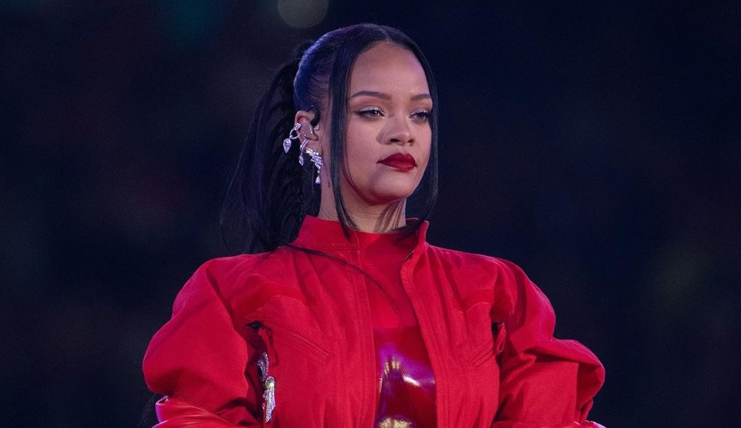 Rihanna: Άγνωστος εισέβαλε σπίτι της για να της κάνει πρόταση γάμου