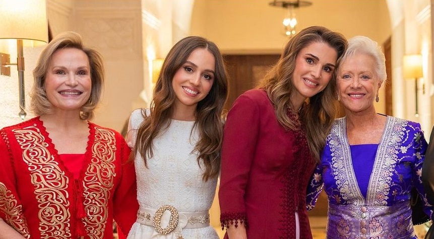 Βασίλισσα Ράνια: Η κόρη της, πριγκίπισσα Ιμάν έκανε pre-wedding party - Τα εντυπωσιακά looks τους