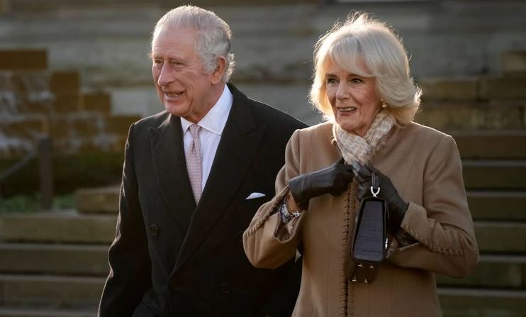 Βασιλιάς Κάρολος & βασιλική σύζυγος Καμίλα: Η πρώτη επίσημη επίσκεψή τους μετά την άνοδο στο θρόνο