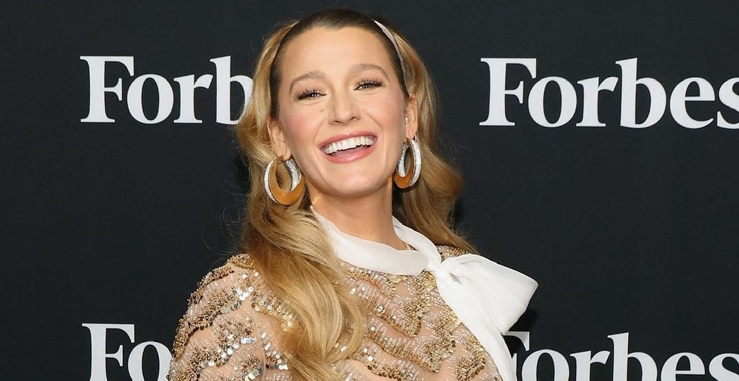 Blake Lively: Εντυπωσίασε με τη νέα της εμφάνιση στο κόκκινο χαλί