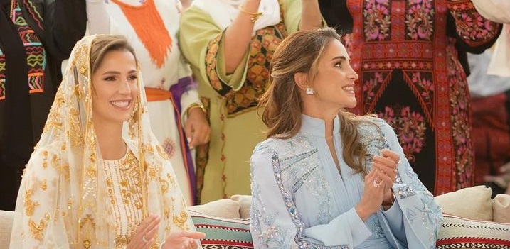 Βασίλισσα Ράνια: Η υπόσχεση που έδωσε στη μέλλουσα νύφη της στην προγαμήλια τελετή
