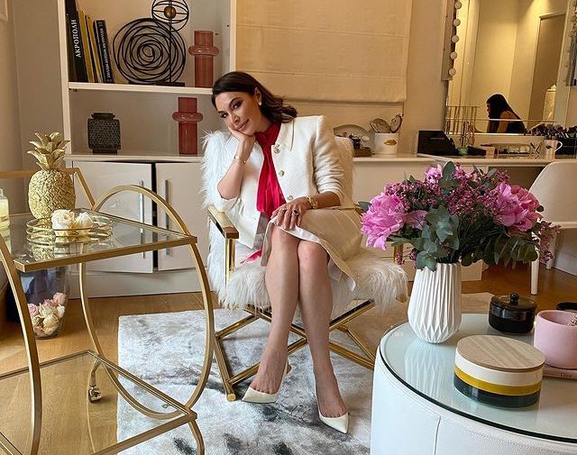 Τατιάνα Στεφανίδου: Το λευκό κυριαρχεί στο υπέροχο σπίτι της στην Κηφισιά