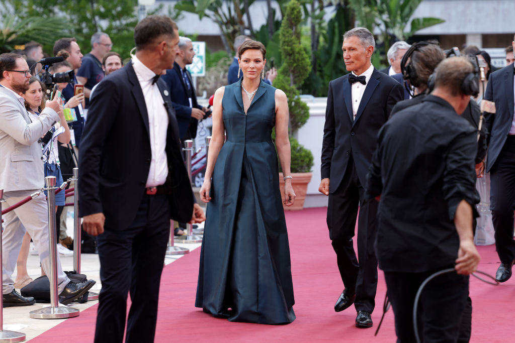 Πριγκίπισσα Σαρλίν: Έλαμψε σε τηλεοπτικό φεστιβάλ στο Μονακό