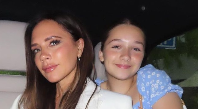 H Victoria Beckham αποκαλύπτει την πολύτιμη συμβουλή που έχει δώσει στην κόρη της Harper