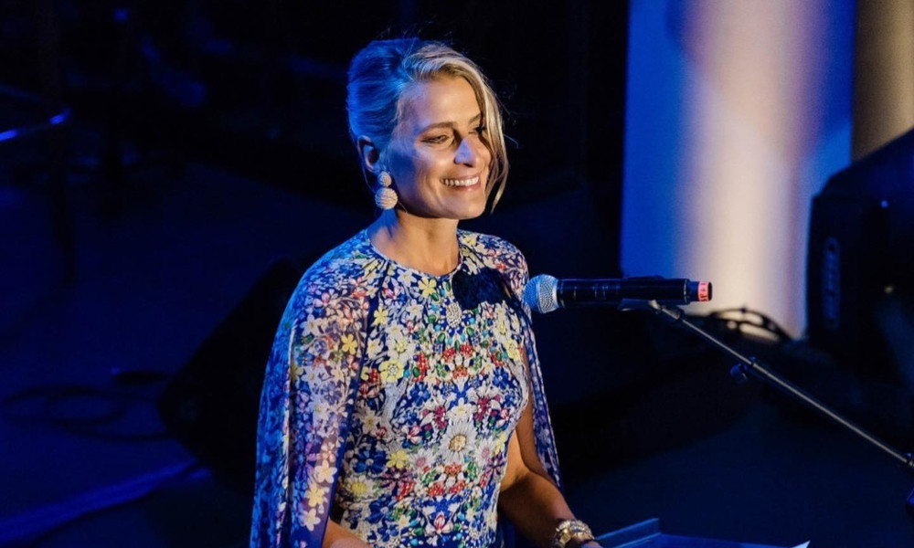 Η Τατιάνα Μπλάτνικ με δημιουργία Ελληνίδας σχεδιάστριας