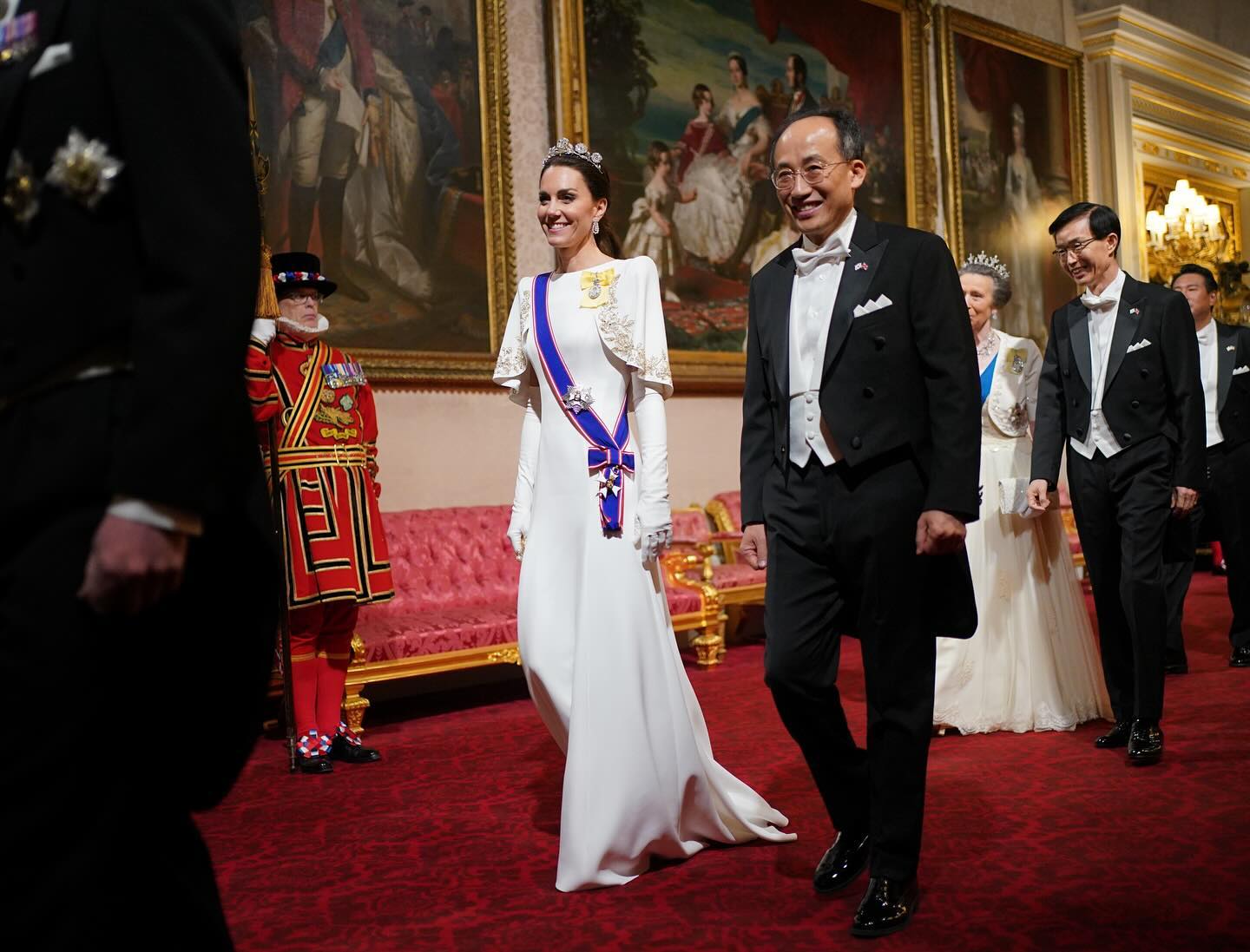 Πριγκίπισσα Κέιτ: Η νέα εκθαμβωτική εμφάνιση – Τα κοσμήματα της έχουν συναισθηματική αξία