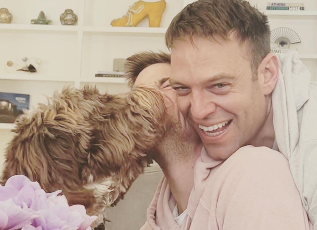 Στέφανος Κασσελάκης: Γιόρτασε τα γενέθλια της Φάρλι - Η superfood dog cake τούρτα (video)