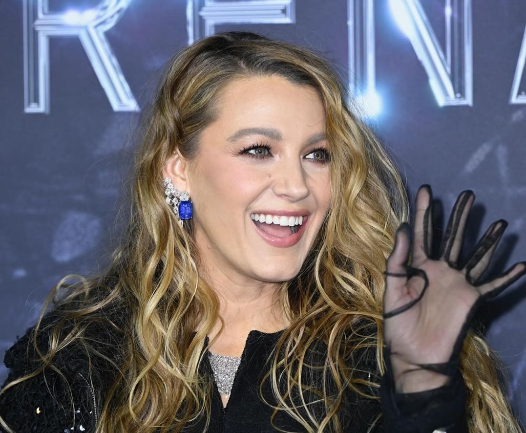 Blake Lively: Φόρεσε το print που θα πρωταγωνιστήσει αυτή τη χρονιά