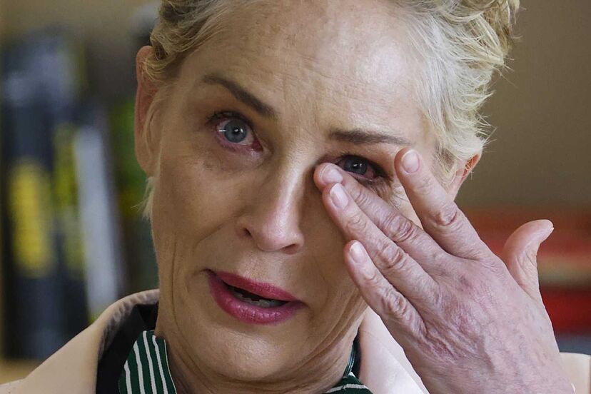 Sharon Stone: Ξεσπάει σε κλάματα και λυγμούς στην τελευταία της συνέντευξη
