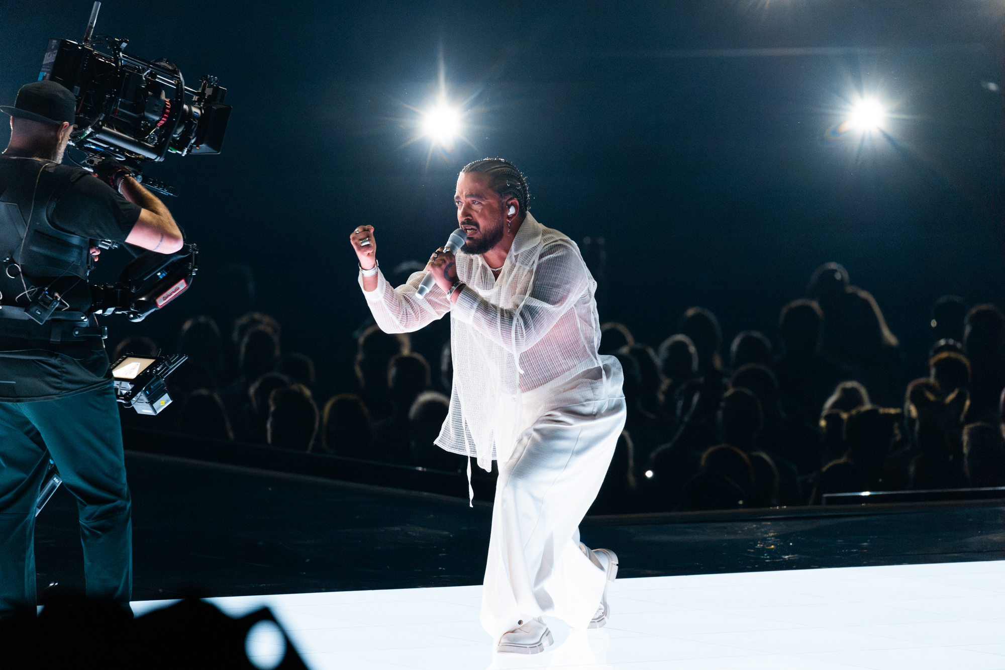 Eurovision 2024: Sold out σε 8 ώρες η συναυλία του Slimane στην Αθήνα